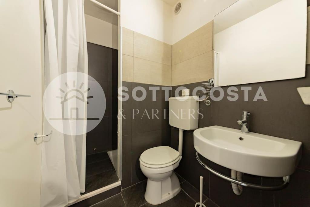 Surf Flat Apartment San Foca Bagian luar foto