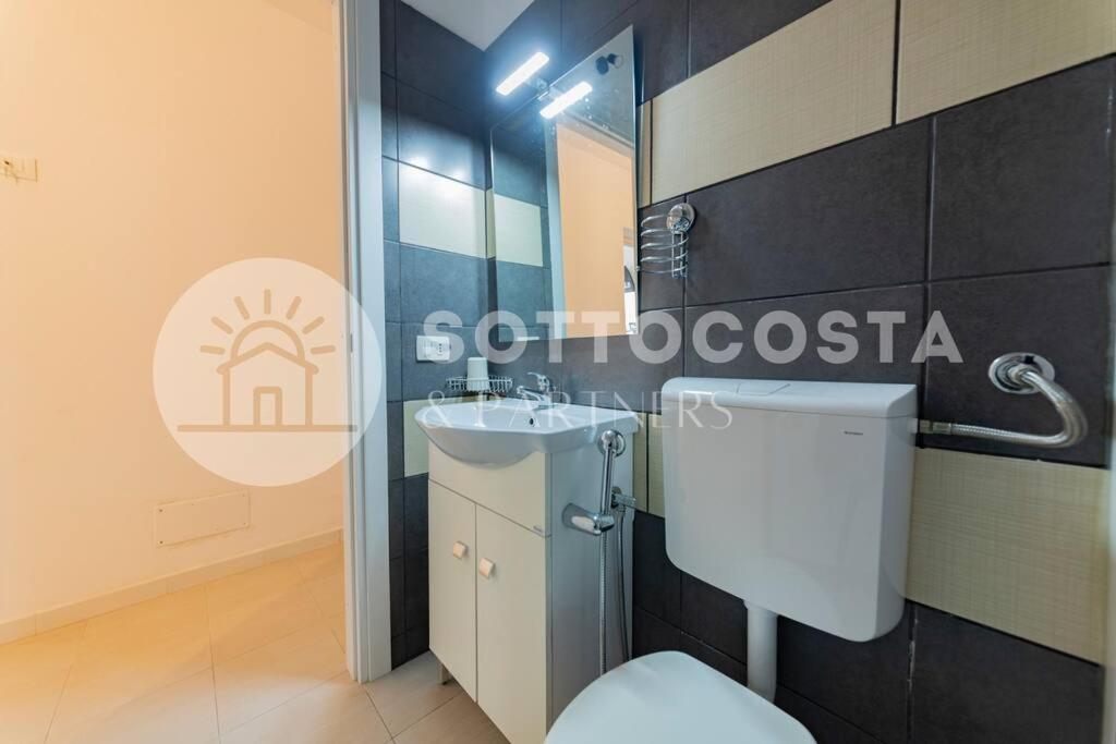 Surf Flat Apartment San Foca Bagian luar foto