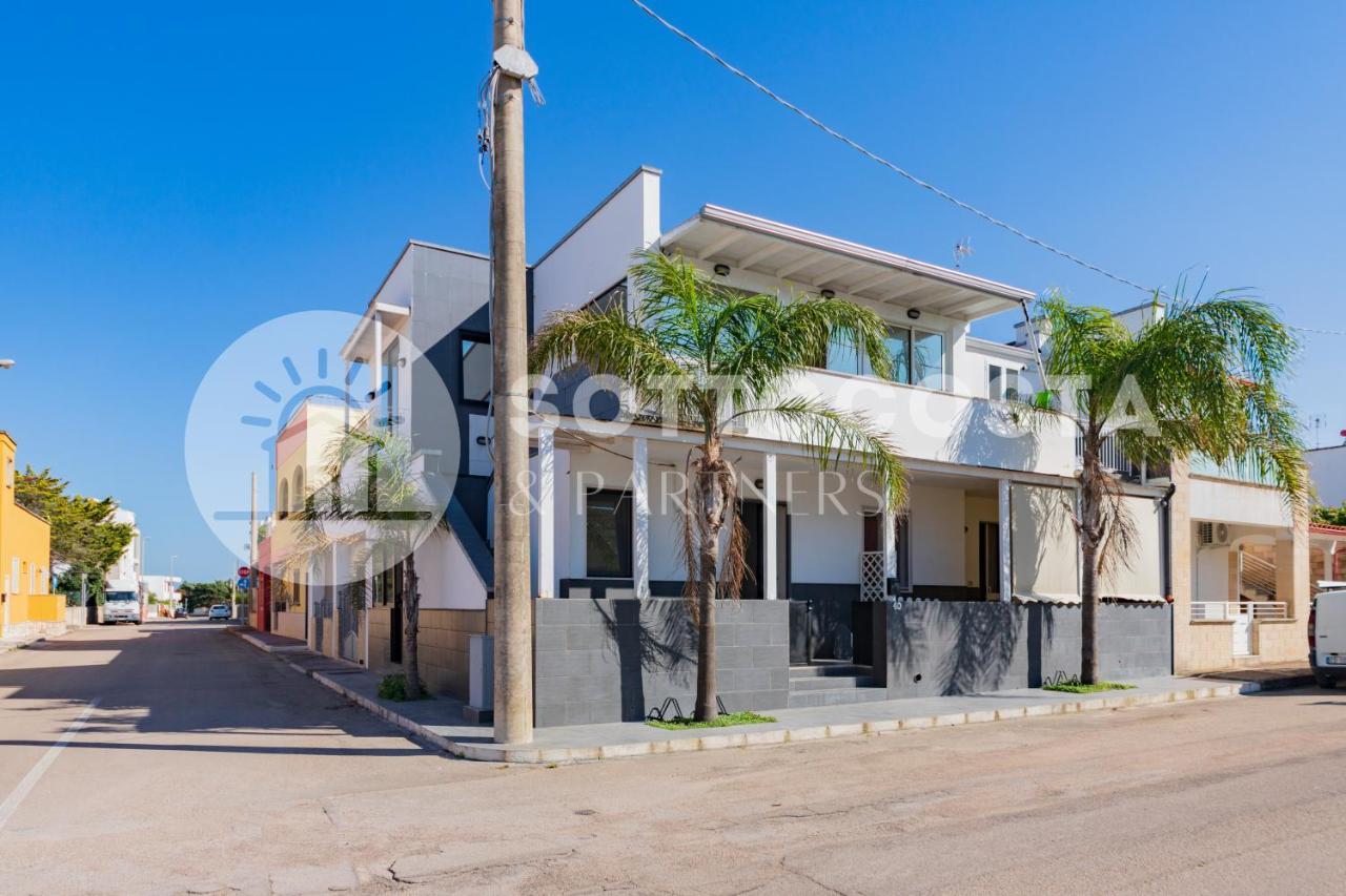 Surf Flat Apartment San Foca Bagian luar foto
